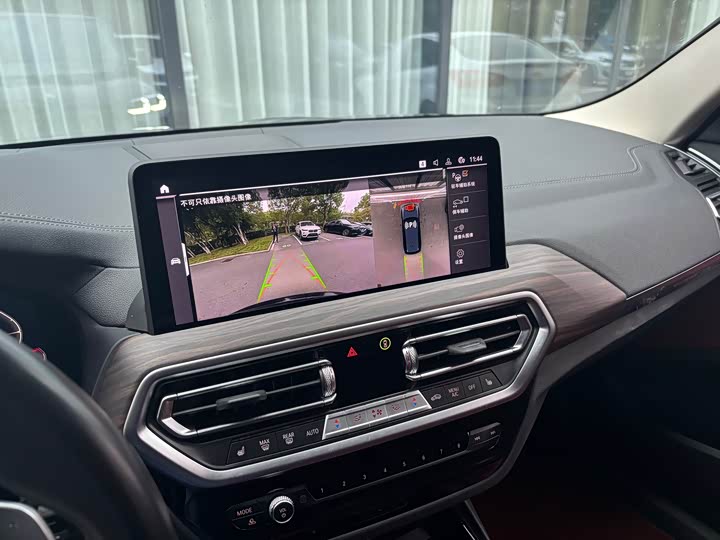 Фото 14 - BMW X3