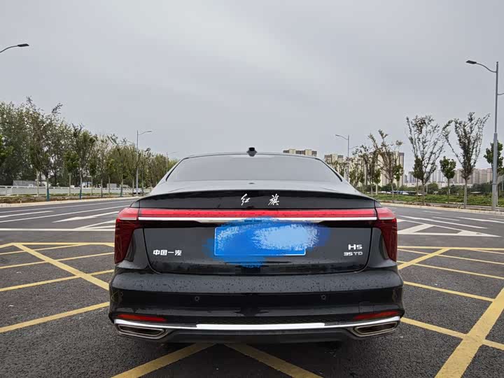 Фото 7 - Hongqi H5