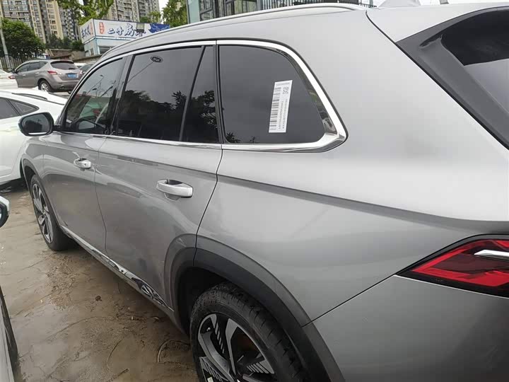 Фото 5 - Geely Monjaro