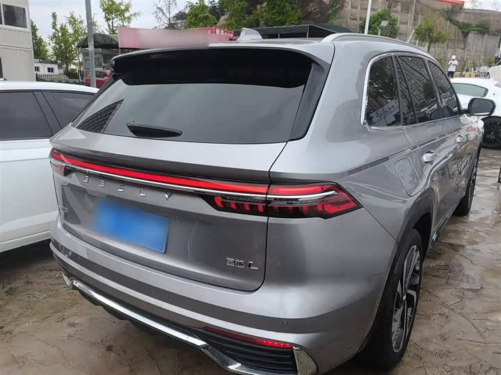 Фото 7 - Geely Monjaro