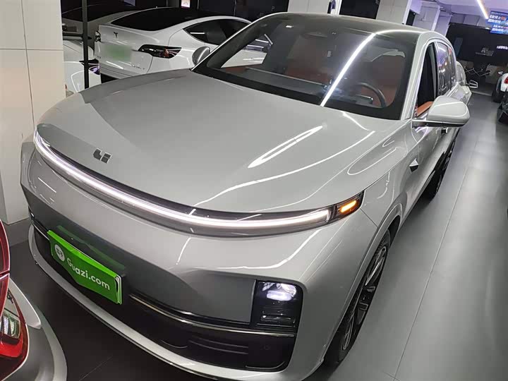 Фото 2 - LiXiang L7