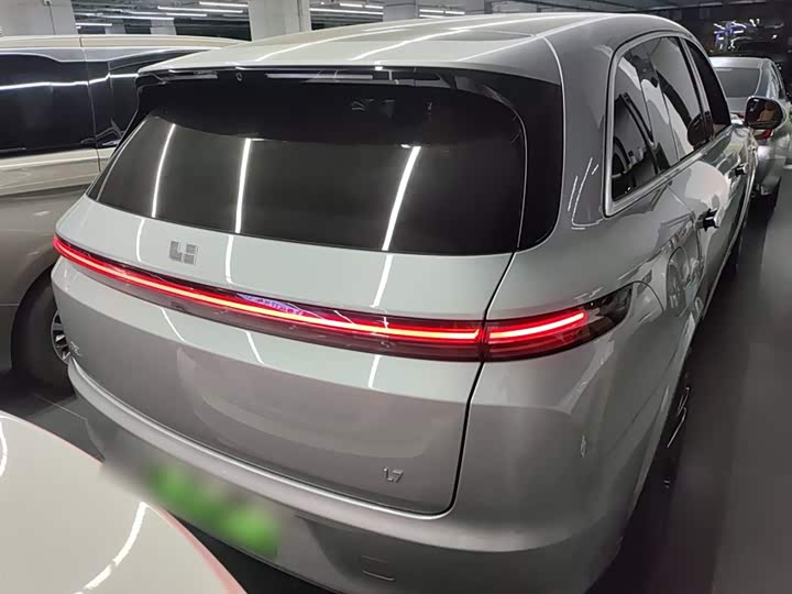 Фото 8 - LiXiang L7