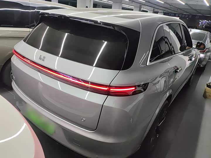 Фото 9 - LiXiang L7