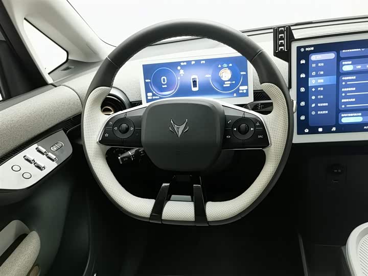 Фото 11 - BAIC Arcfox Kaola S