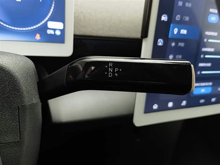 Фото 13 - BAIC Arcfox Kaola S