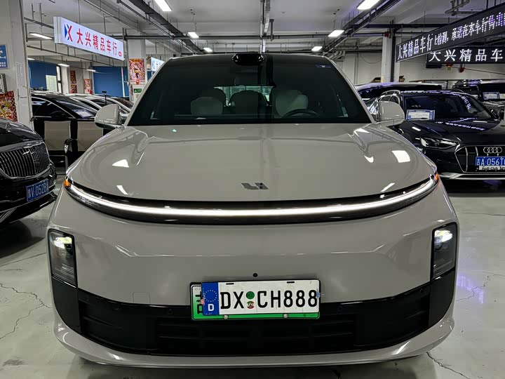 Фото 2 - LiXiang L6