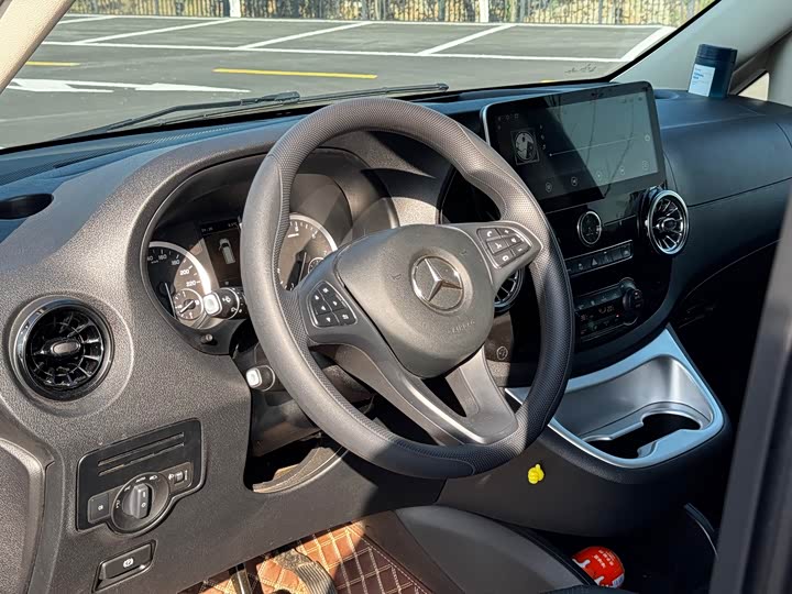 Фото 4 - Mercedes-Benz Vito