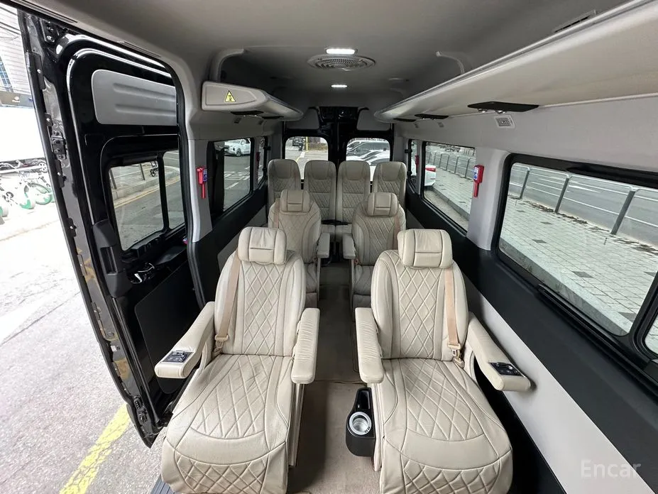 Фото 1 - Hyundai Solati