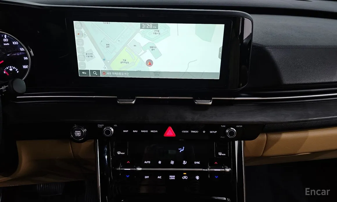 Фото 13 - Kia Carnival