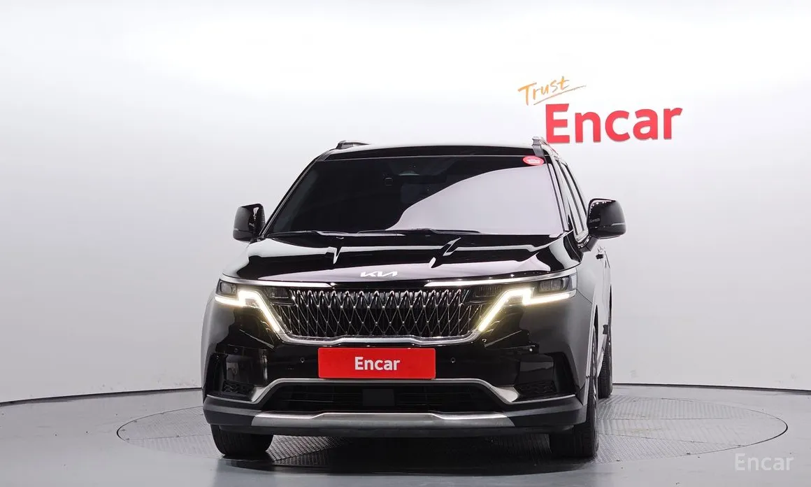 Фото 3 - Kia Carnival