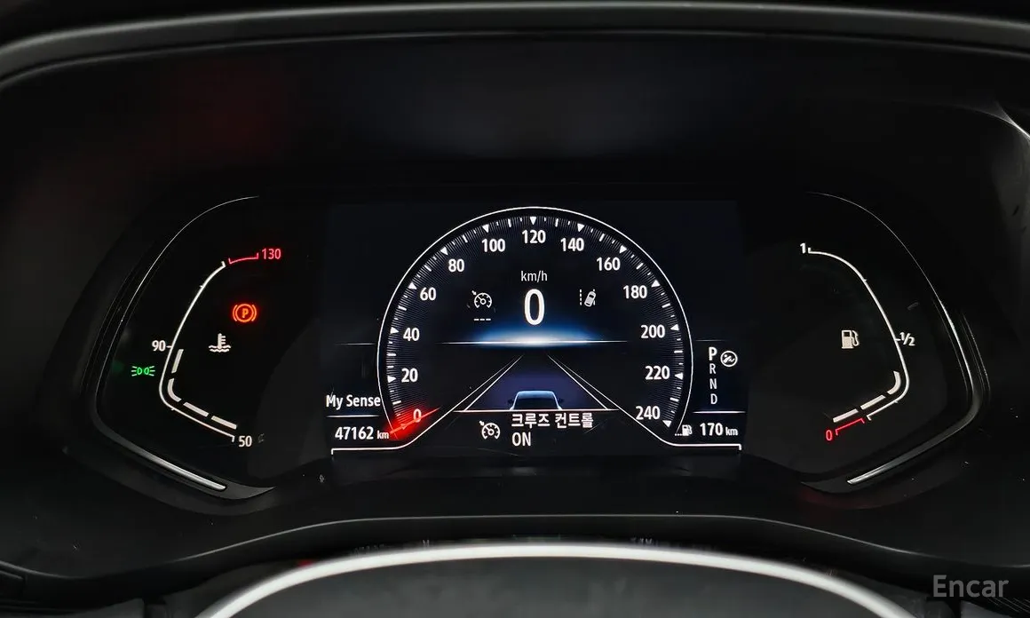 Фото 8 - Renault XM3