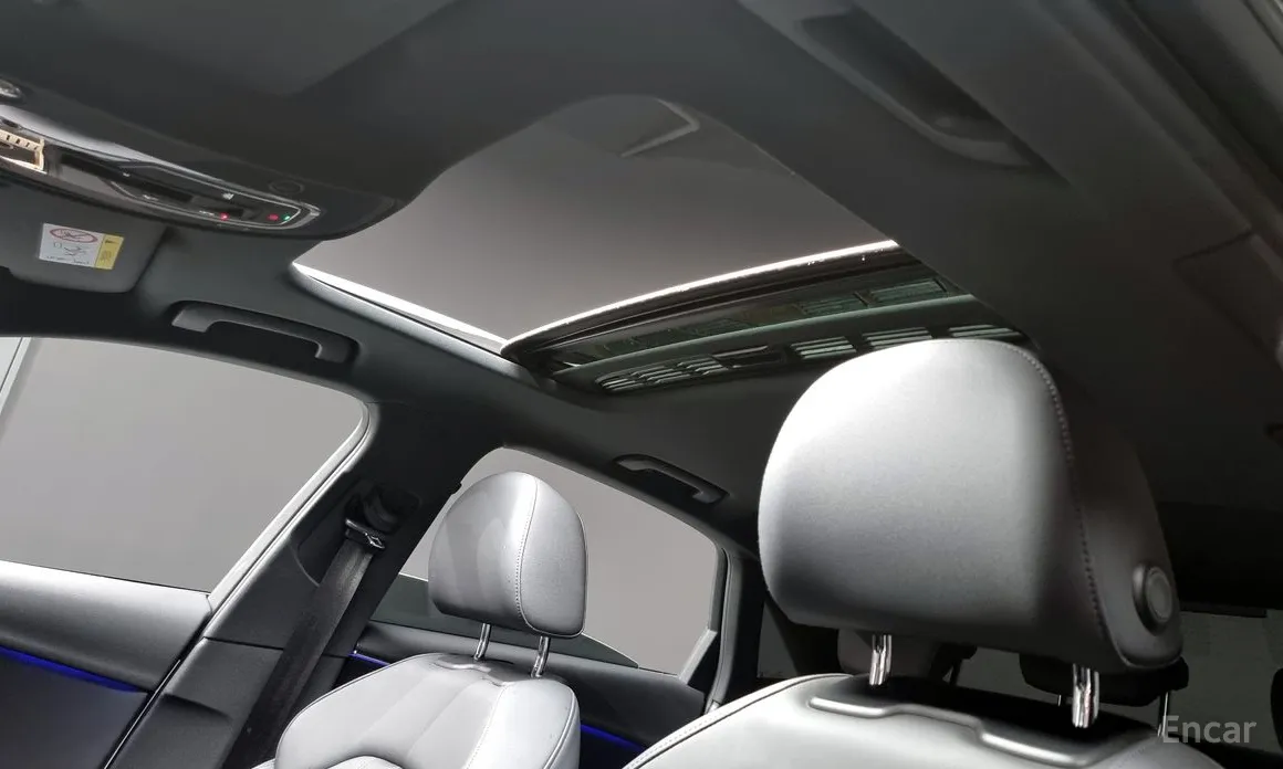 Фото 17 - Audi A4