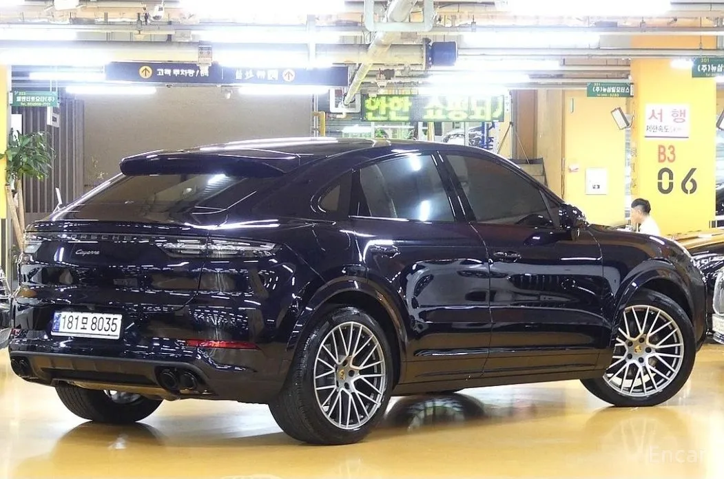 Фото 3 - Porsche Cayenne