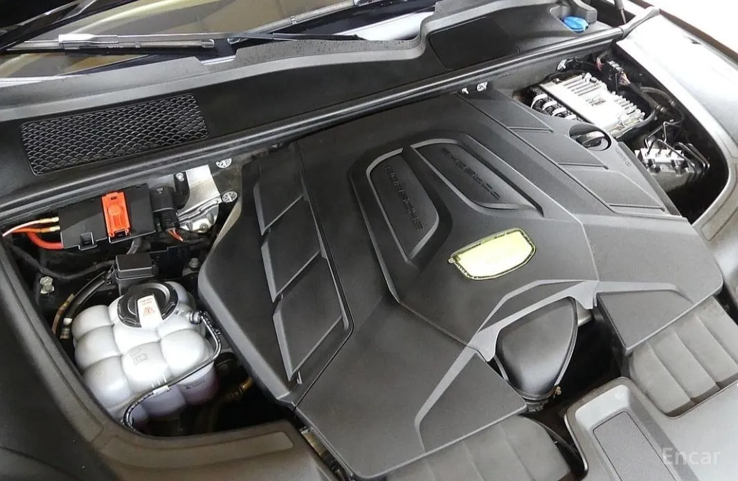 Фото 5 - Porsche Cayenne