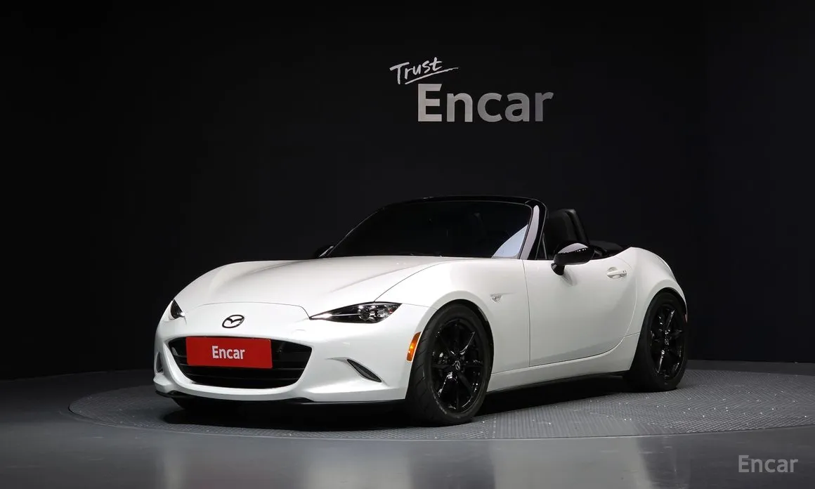 Фото 1 - Mazda MX-5 Miata