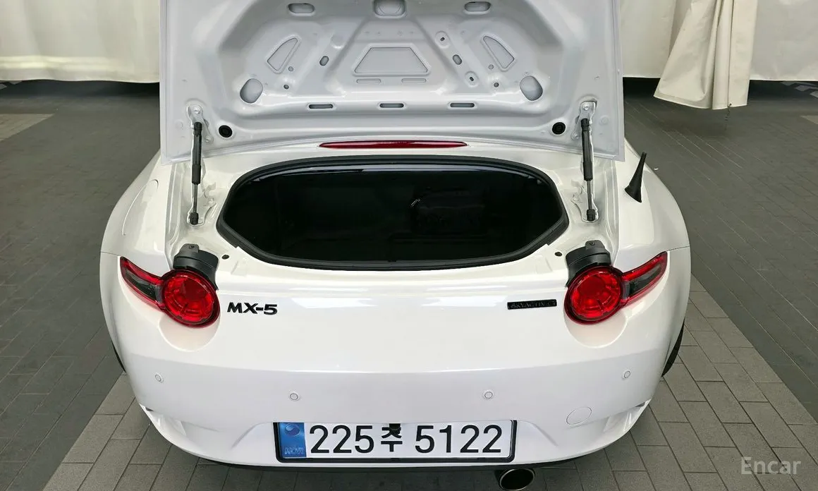 Фото 20 - Mazda MX-5 Miata