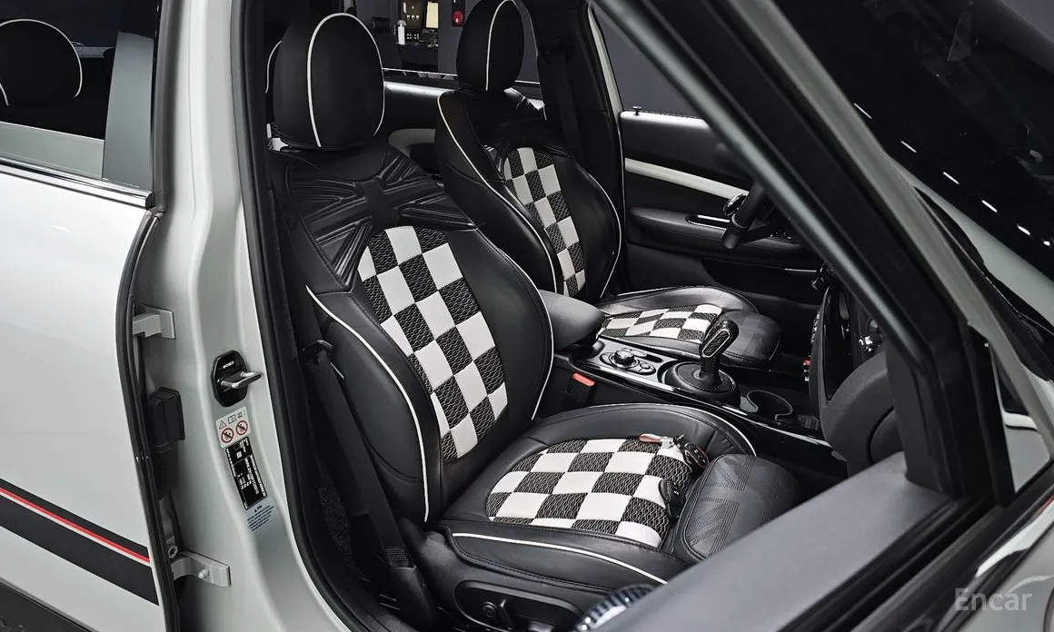 Фото 10 - Mini Clubman