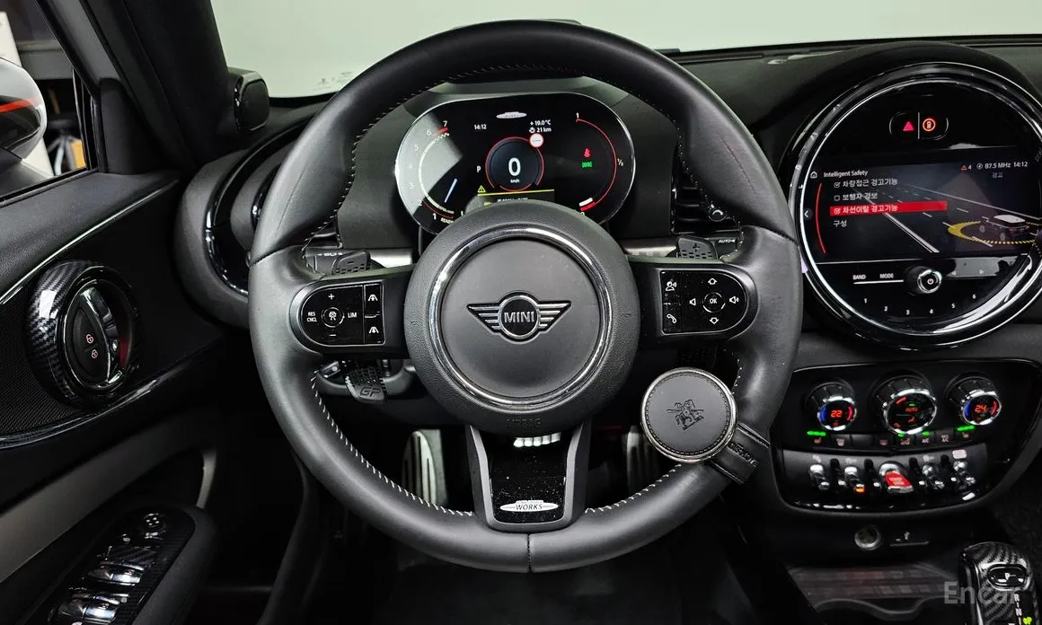 Фото 13 - Mini Clubman