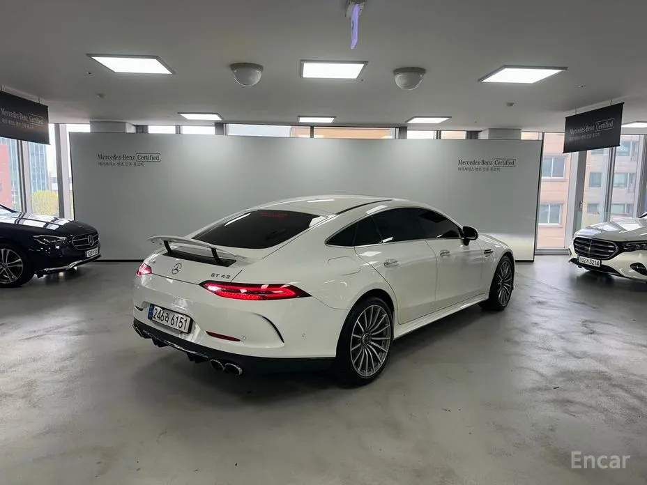 Фото 2 - Mercedes-Benz AMG GT