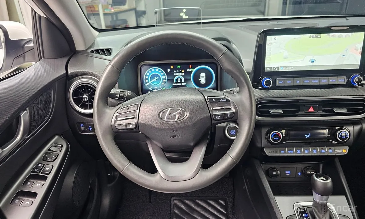 Фото 13 - Hyundai Kona