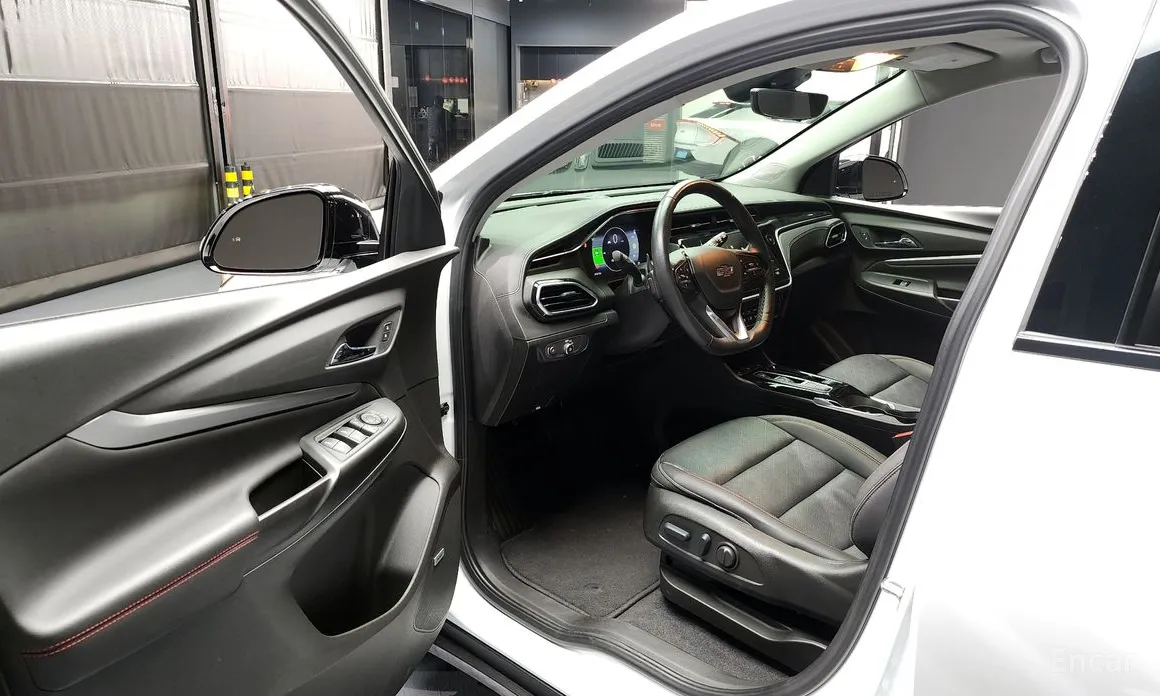 Фото 10 - Chevrolet Bolt EUV