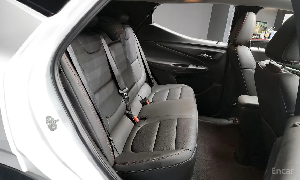 Фото 12 - Chevrolet Bolt EUV