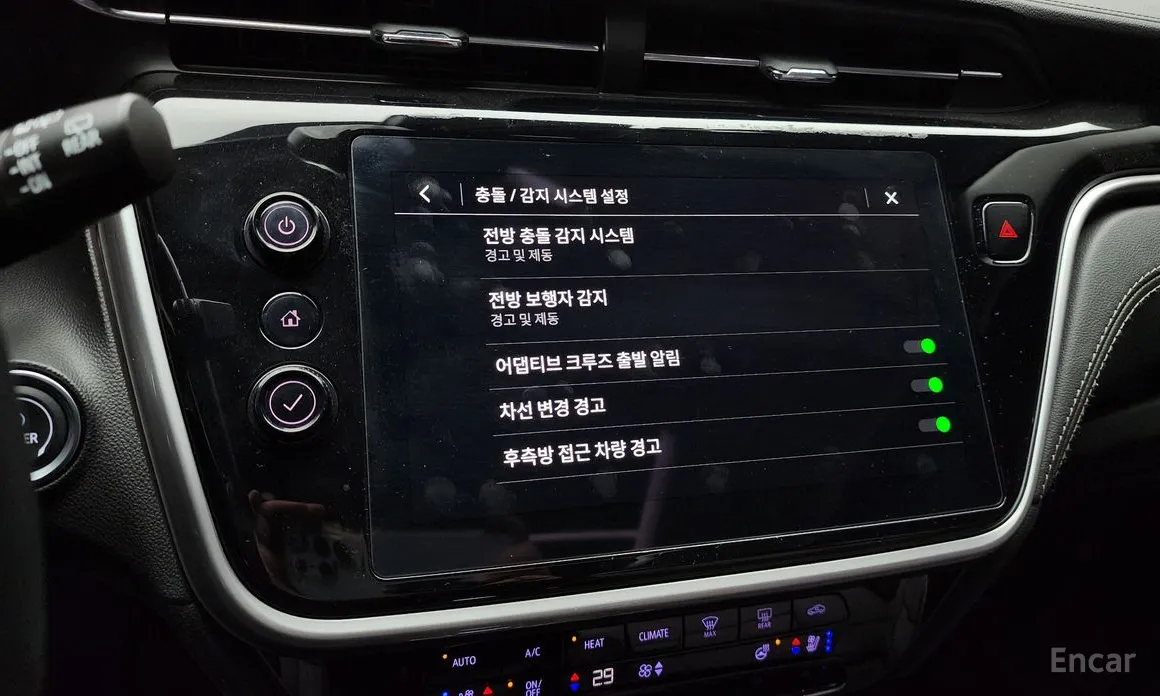 Фото 16 - Chevrolet Bolt EUV