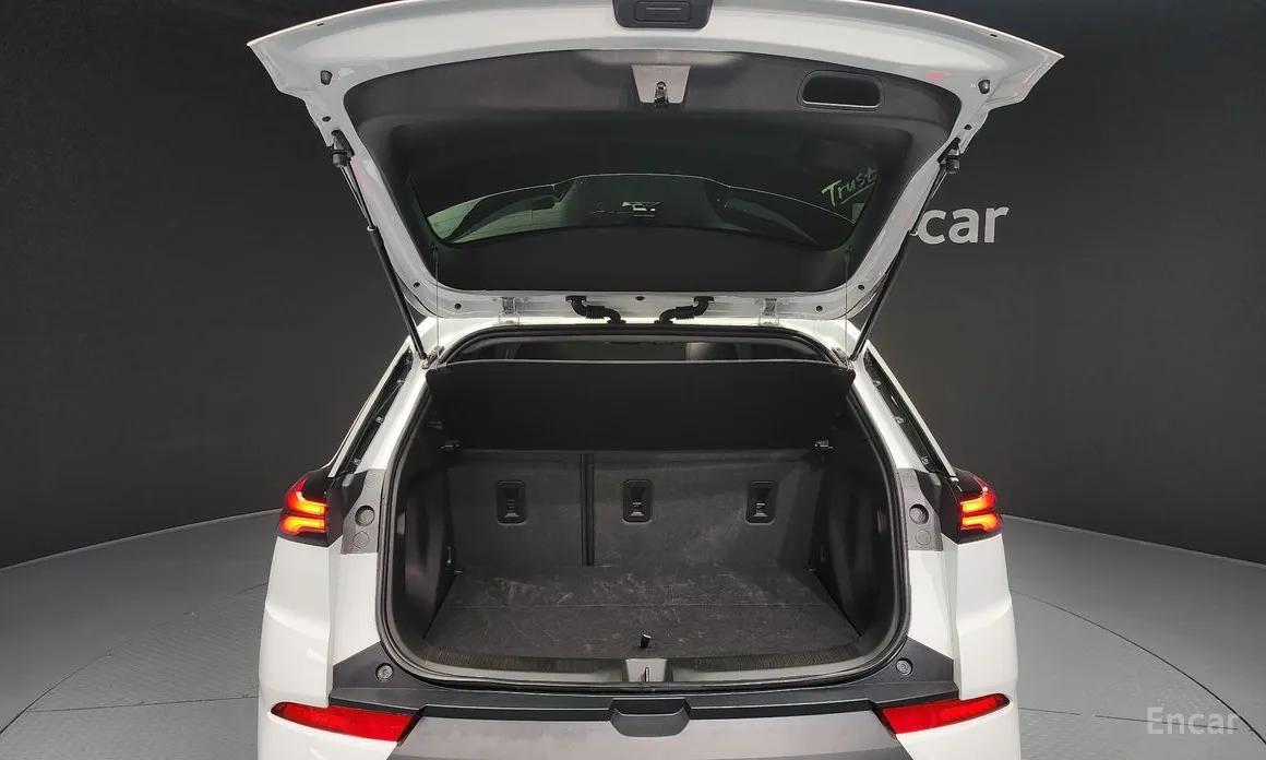 Фото 20 - Chevrolet Bolt EUV