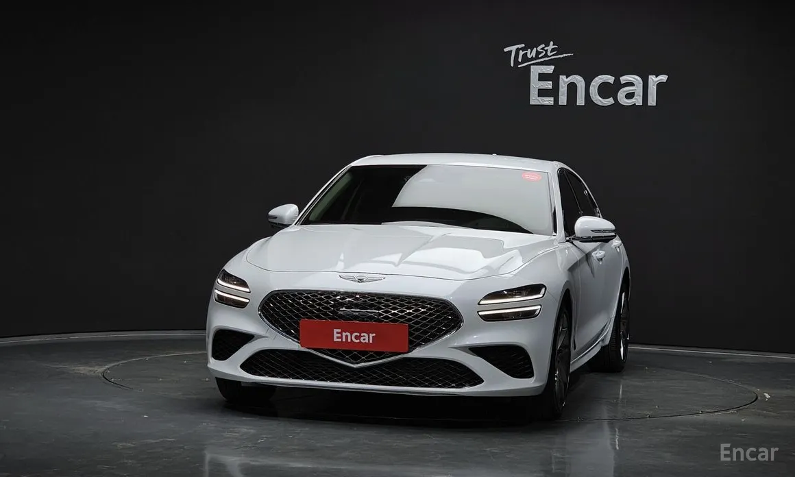 Фото 3 - Genesis G70