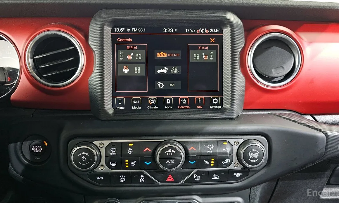 Фото 14 - Jeep Wrangler