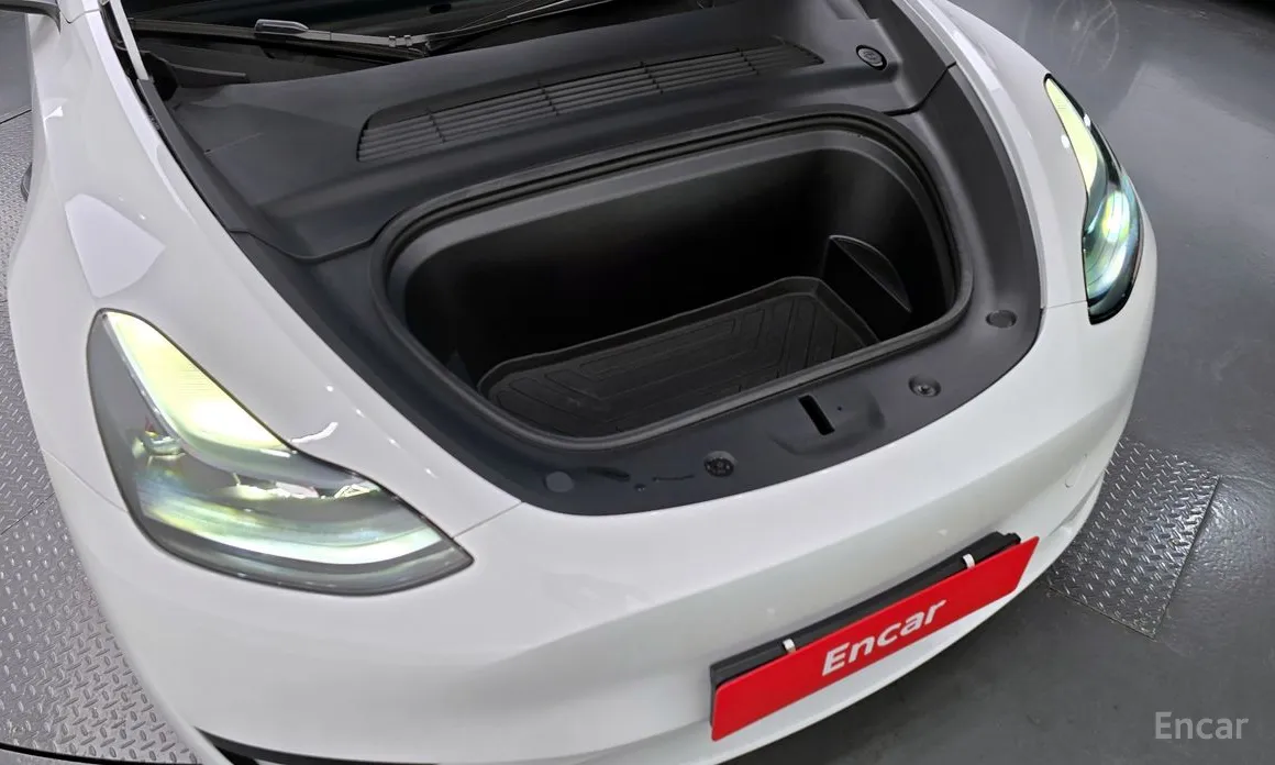 Фото 6 - Tesla Model Y