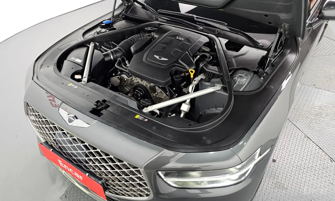 Фото 6 - Genesis G90