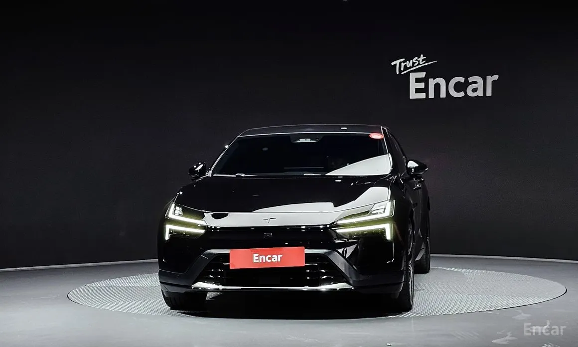 Фото 3 - Polestar 4