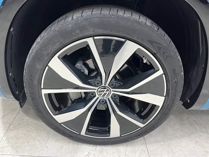 Фото 21 - Volkswagen Tayron