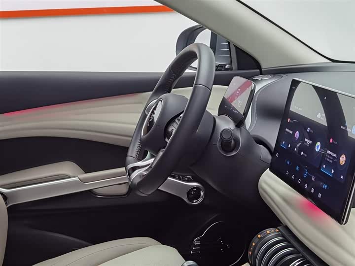 Фото 22 - BYD Yuan Plus