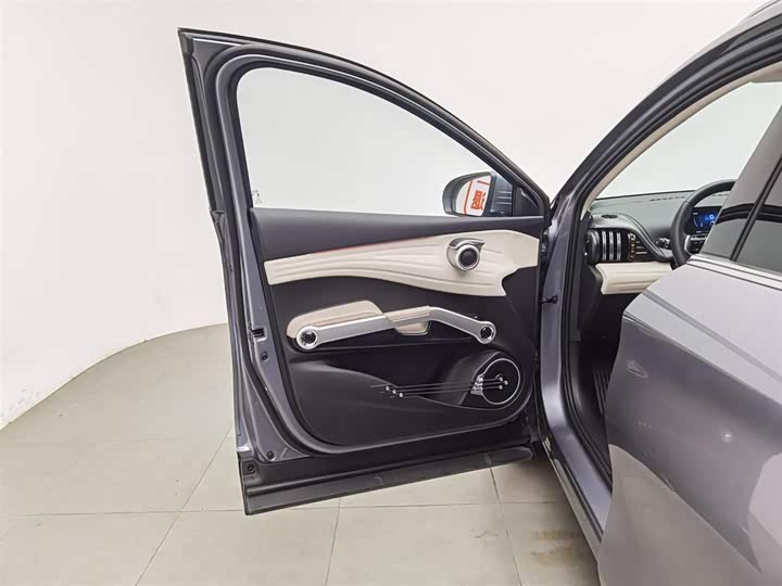 Фото 8 - BYD Yuan Plus