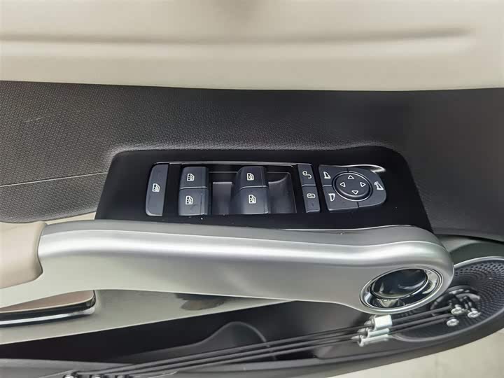 Фото 9 - BYD Yuan Plus