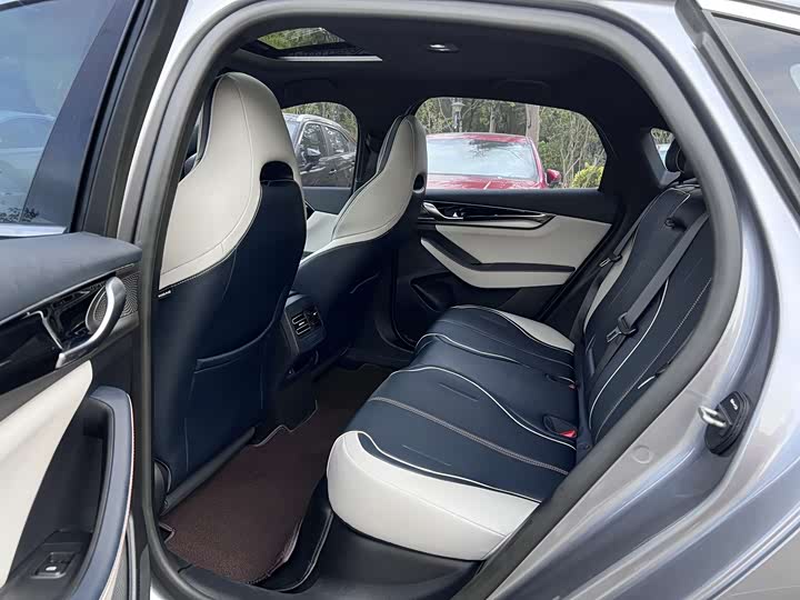 Фото 10 - BYD Qin Plus