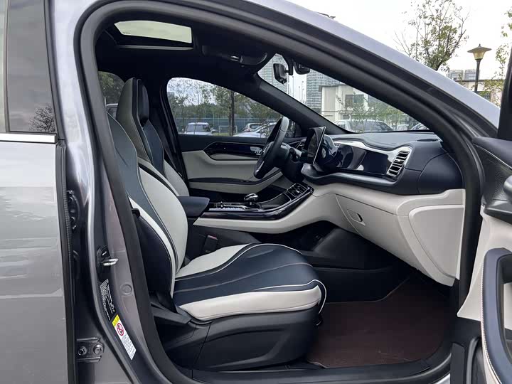 Фото 6 - BYD Qin Plus