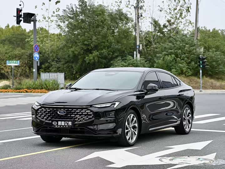 Фото 1 - Ford Mondeo