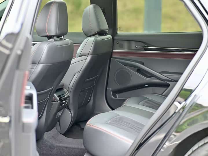 Фото 5 - Ford Mondeo