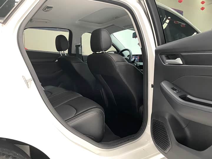 Фото 11 - Ford Escort