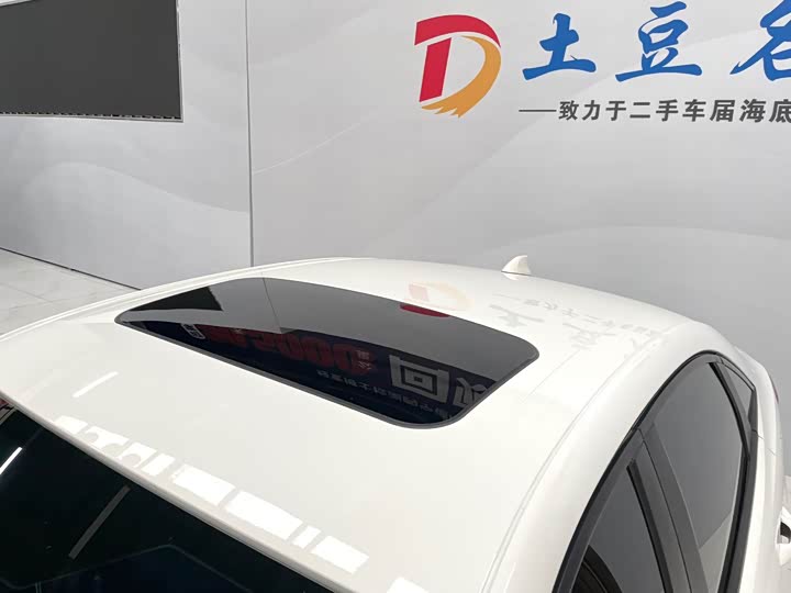 Фото 12 - Ford Escort