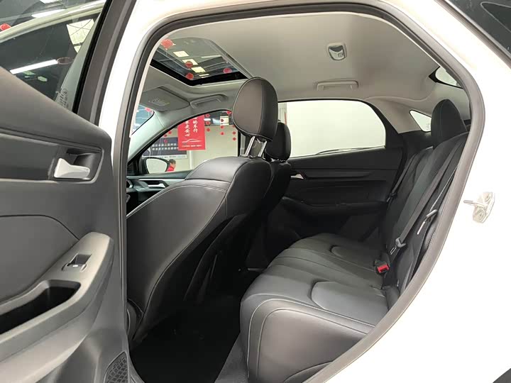 Фото 13 - Ford Escort