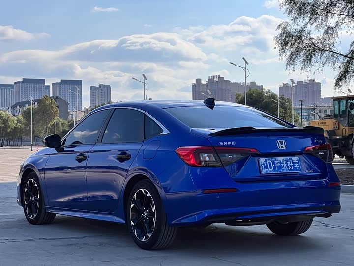 Фото 6 - Honda Civic