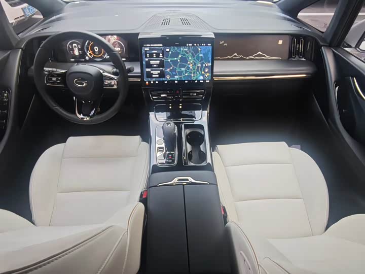 Фото 7 - GAC Trumpchi M8