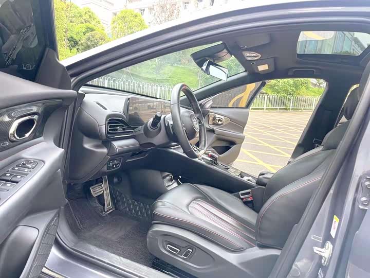 Фото 8 - GAC Trumpchi Empow R