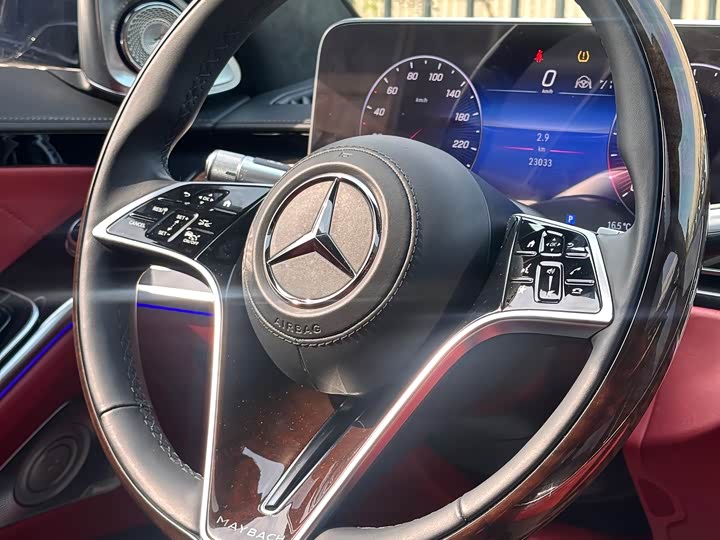 Фото 31 - Mercedes-Benz S-Class