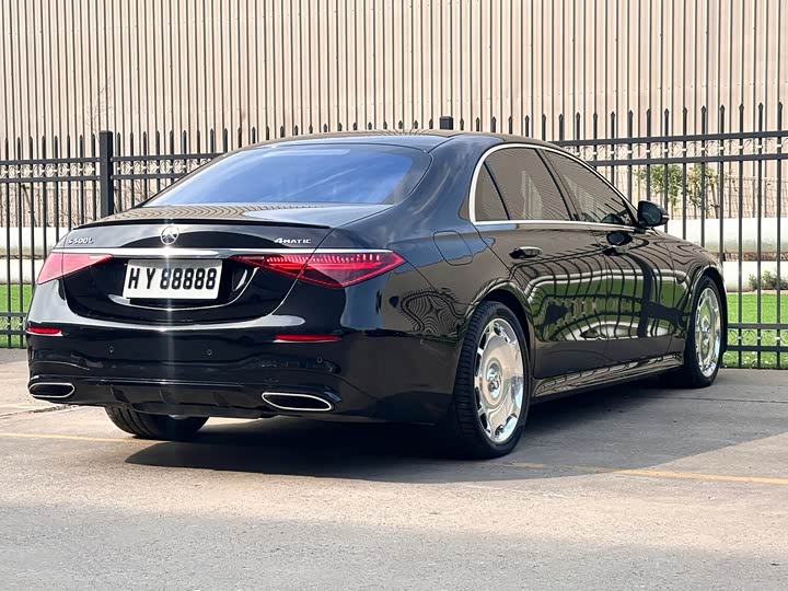 Фото 6 - Mercedes-Benz S-Class