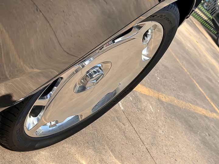 Фото 9 - Mercedes-Benz S-Class